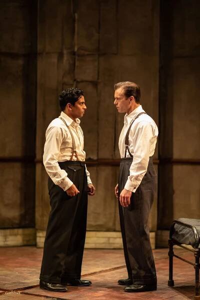 THE DUMB WAITER - Hampstead Theatre