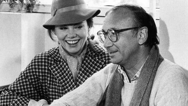 Neil Simon, Pulitzer Prize-winning playwright, dies at 91