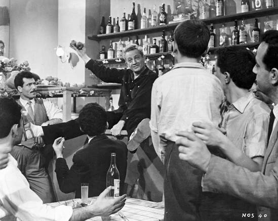 Jules Dassin - Nikdy v neděli - Z filmu