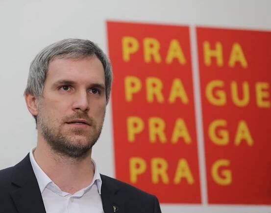 Vážné obvinění ředitele magistrátu: "Zdeněk Hřib mě zastrašoval kvůli fakturám"