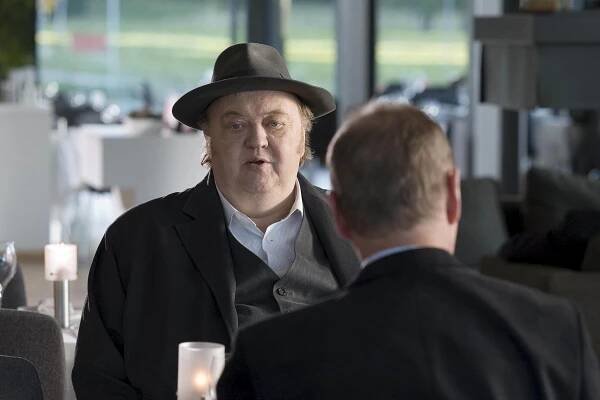 Stíny nad Stockholmem - Flickan i jordkällaren - Z filmu - Dieter Pfaff
