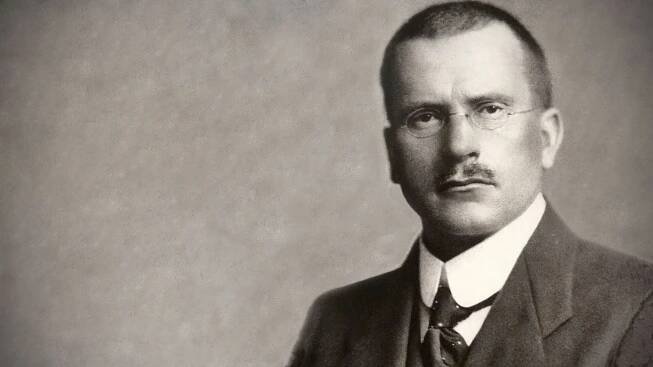 Carl Gustav Jung – zakladatel analytické psychologie. Co přinesl lidem?