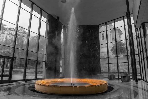Karlovy Vary - Vřídelní kolonáda - oprava, II. etapa | Stavby Karlovarského kraje