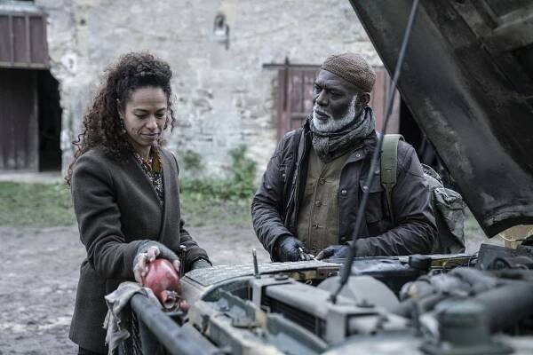 Soraya Hachoumi, Eriq Ebouaney - The Walking Dead: Daryl Dixon - Au Revoir Les Enfants - Z filmu