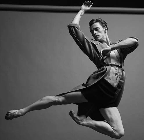 VIDEO: Baletní hvězda Sergej Polunin přidává pro velký zájem další dvě představení
