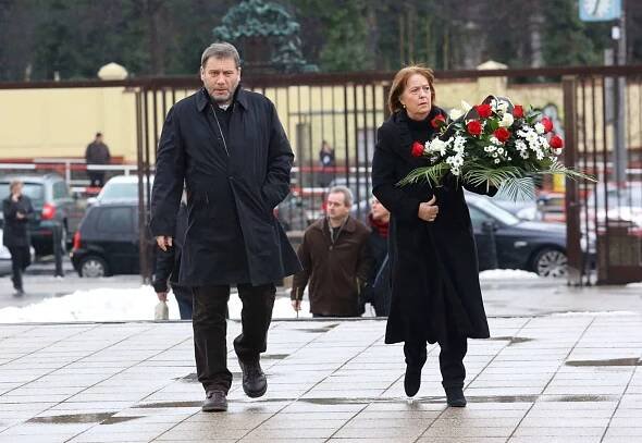 Mezi prvními dorazil Tomáš Töpfer s manželkou