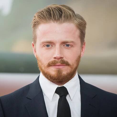 Et si Jack Lowden devenait le prochain James Bond ?