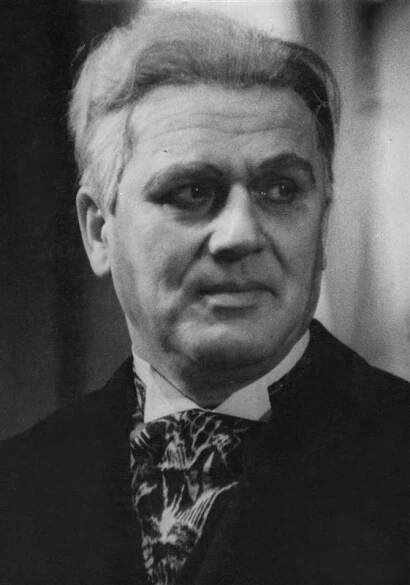 Před západem slunce - 14.11.1942, Václav Vydra st. (Matyáš Clausen) Foto: Centropress