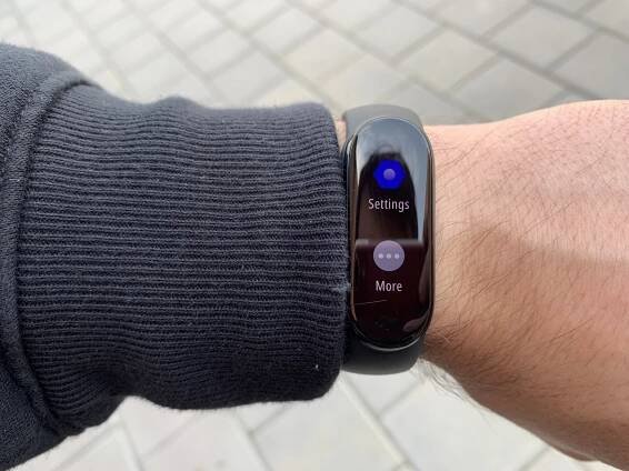 Mi Band 6 (2)
