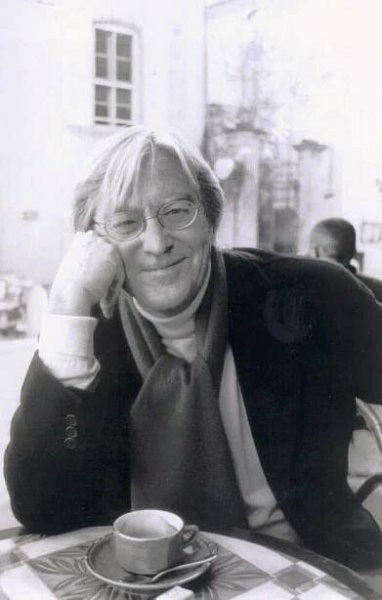 Peter Mayle, Who Wrote of ‘A Year in Provence,’ Is Dead at 78