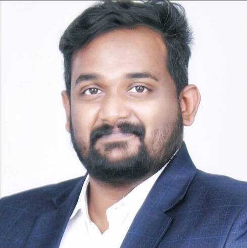 Dr Girish Devanandan