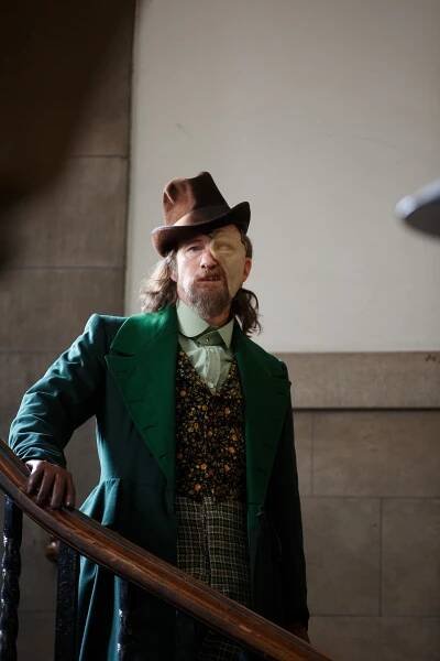 Year of the Rabbit - Episode 4 - Z filmu - Paul Kaye