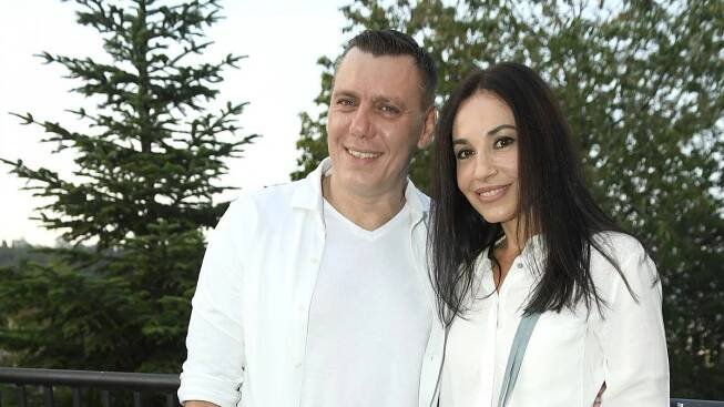 Princezna Jasněnka je opět sama. Nejprve rozchod s mladším přítelem, potom operace! - Super.cz