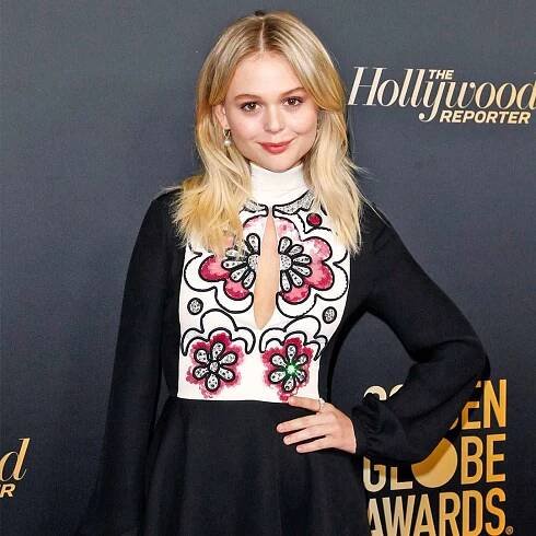 Gossip Girl Reboot Casts Code Black Actress Emily Alyn Lind in Lead Role