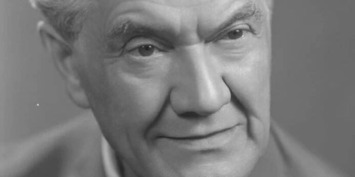 Herec Stanislav Neumann před kamerou ztvárnil desítky nezapomenutelných rolí. 