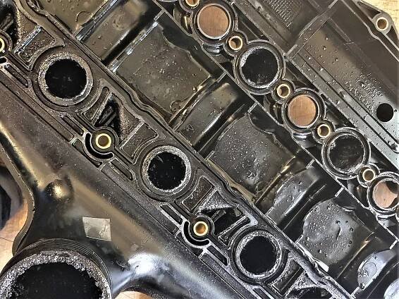 PŘED a PO: Vyčištěný kryt od ventilu/sání - DPF Premium