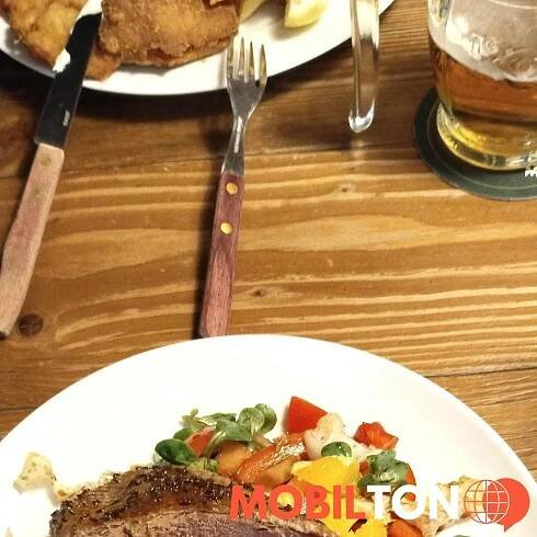 Kavárna U Přívozu - Grilovaná kolena - Spytihněv - restaurace v spytihněv
