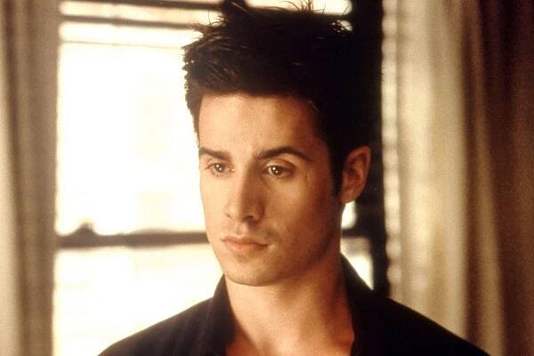 Freddie Prinze Jr. in I Know What You Did Last Summer in 1997