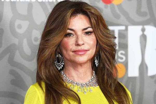 Shania Twain Shares Update on Tour Crew Following Car Accident: 'Hug and Hold Those You Love'