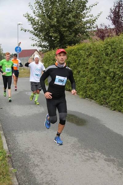 OLFINCAR HRADECKÝ PŮLMARATON / ČSOB MARATON HRADEC KRÁLOVÉ 2016 I FOTO HONZA ŠIMŮNEK - ISCAREX Team
