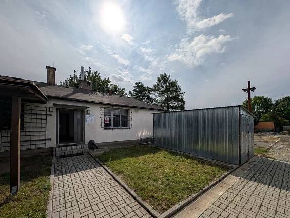 Podnikatelský areál ve funkčním stavu - pro výrobu, sídlo menší firmy | Reality.iDNES.cz 