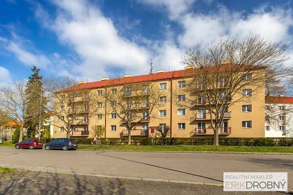 Pronájem Byt 1+1, Skupova, Hradec Králové