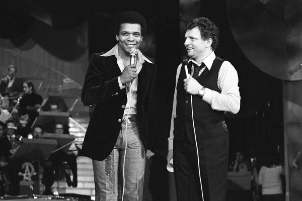 V 80 letech zemřel zpěvák Johnny Nash. Proslavil se hitem, který zazněl i ve filmu Kokosy na sněhu