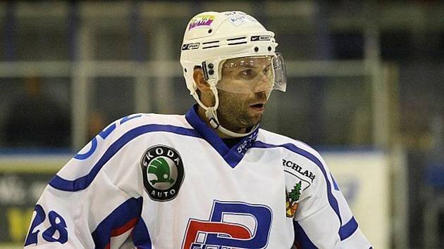 Václav Eiselt chce v dětech probudit touhu po hokeji