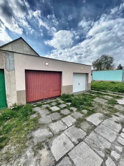 Garáž Kladno Rozdělov – Správníkem.cz