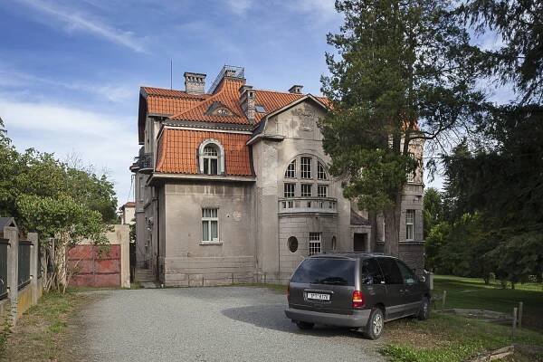 Lochotín a Roudná | Stezky | Plzeňský architektonický manuál