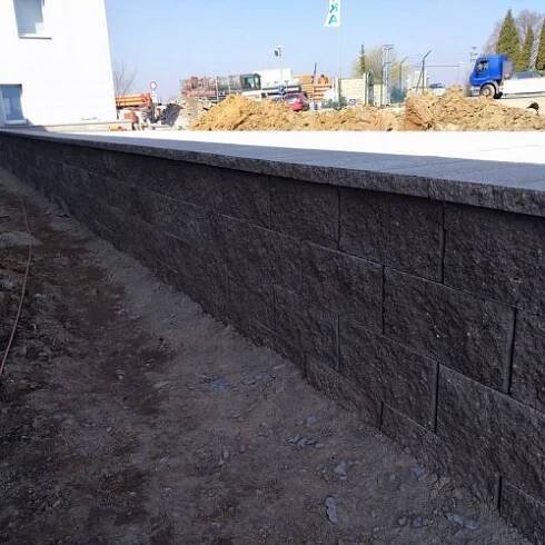 Oplocení , betonové ploty a opěrné zdi Kladno -