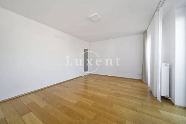 Pronájem bytu 4+kk/2B, 195 m2, Plzeň, Šafaříkovy sady | Reality.iDNES.cz 