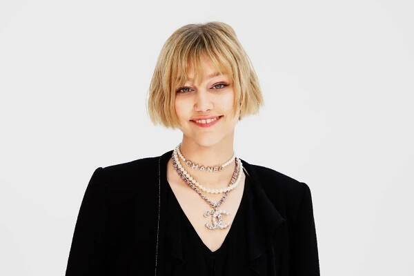 All About Disney+'s 'Stargirl' Grace VanderWaal: From Winning 'America's Got Talent' to Her First Film