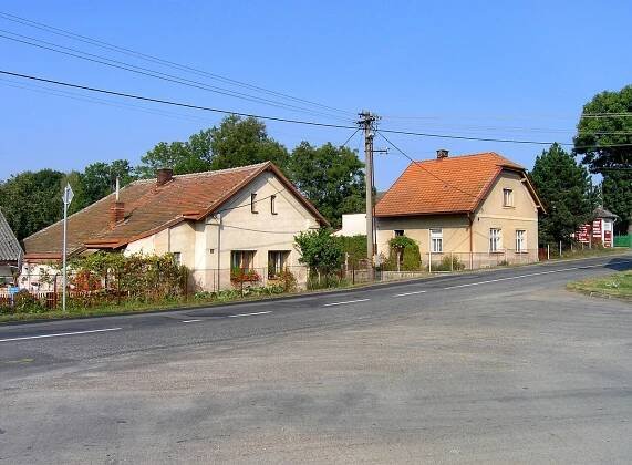 Soubor:Kunčice, houses.jpg – Wikipedie