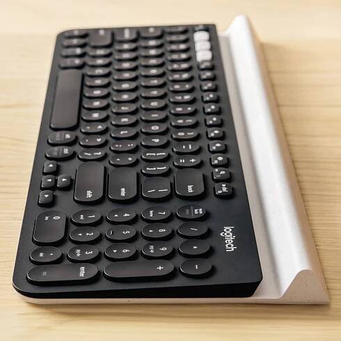 Logitech K400 Plus