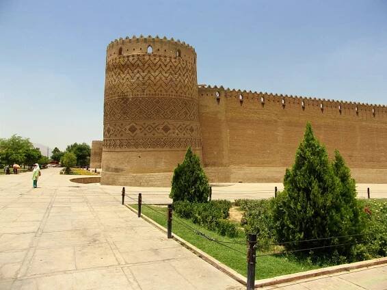 Shiraz - mesto básnikov - A-TRIPSA-TRIPS
