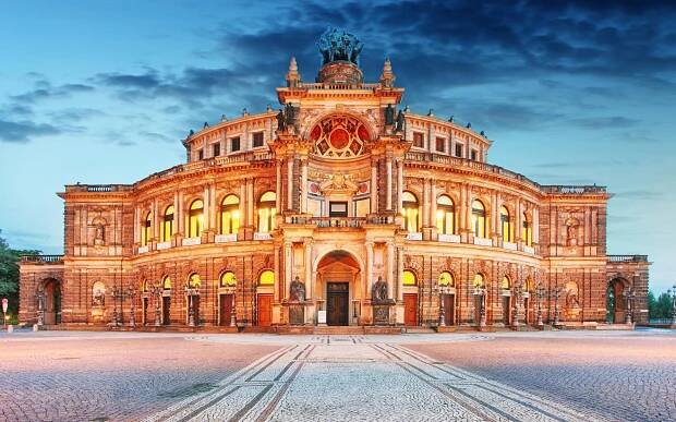 © iStock.com / TomasSereda