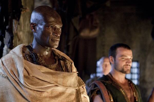 Spartakus - Křehké vztahy - Z filmu - Peter Mensah