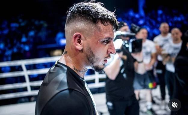 Dosť bolo špekulácií. Sivák odhalil, kde chce v roku 2025 získať opasok. O peniaze vraj nejde. - MMA Memes - SK/CZ