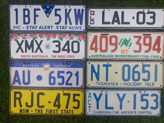 Originál SPZ státy-teritoria Austrálie plechová cedule 8ks sbírka č.5 - Sběratelství
