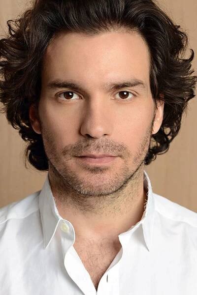 Santiago Cabrera herec