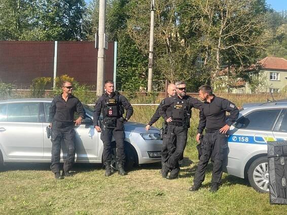 Den s policií na fotbalovém hřišti (4. 9. 2024) – Mateřská škola Letovice – Třebětínská
