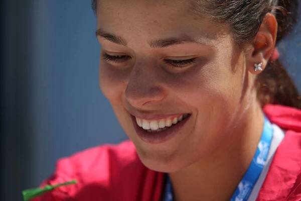Soubor:Ana Ivanovic By jamesboyes 5840345469.jpg