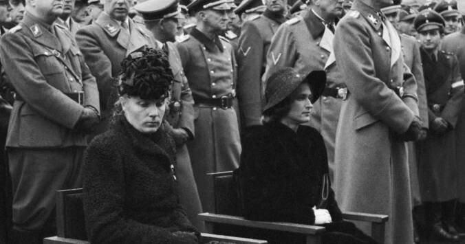 Lina Heydrichová: Po atentátu na manžela pohřbila i syna, na zámku v Břežanech jí otročili Židé z Terezína