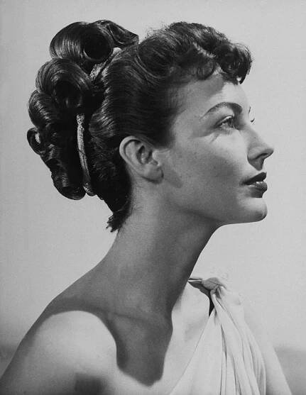 One Touch of Venus (1948) | DOKINA.CZ