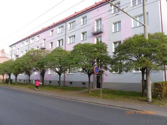 Pronájem bytu 2+1, 56m2, ul. Ervenická Jirkov - Jirkov - Bazar