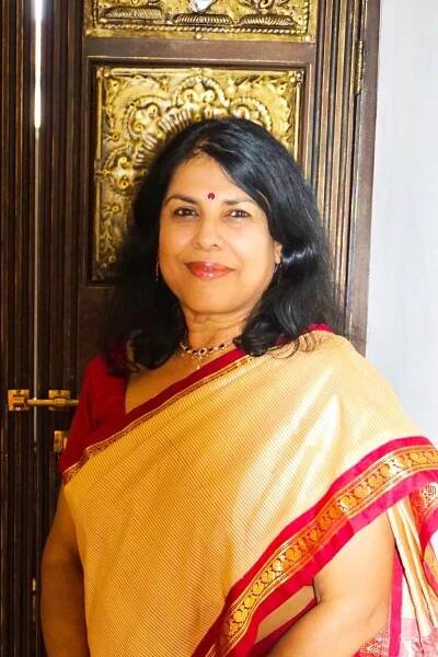 Storizen Magazine January 2019 | Chitra Banerjee Divakaruni by Storizen Magazine - Issuu