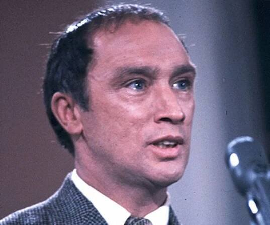 Pierre Trudeau Biography - Childhood, Life Achievements & Timeline