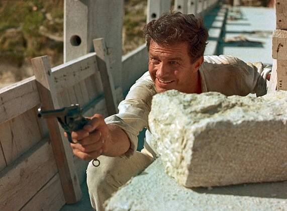 Fraška - Z filmu - Cliff Robertson