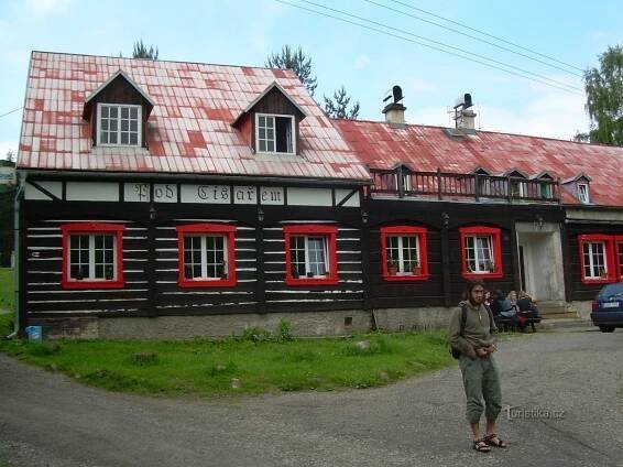 Tiské a Ostrovské skály, Tipy na výlet